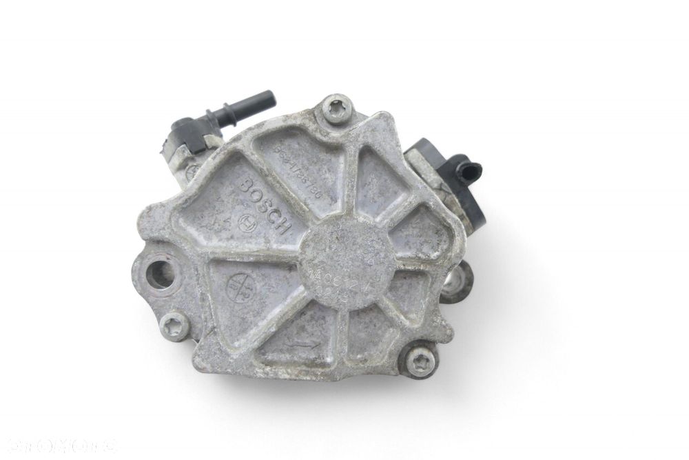 Pompa Wakum PEUGEOT 208 CITROEN C3 FORD FIESTA MK7 1.4 1.6 HDI 9684786780 - 8