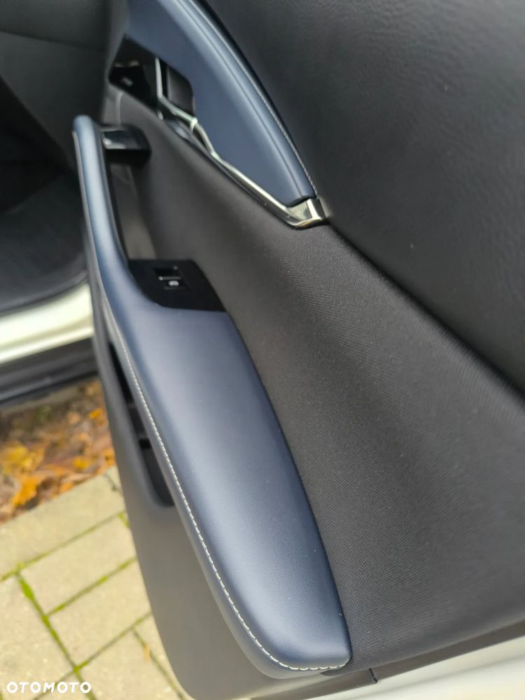 Mazda CX-30 2.0 mHEV Hikari 2WD - 2