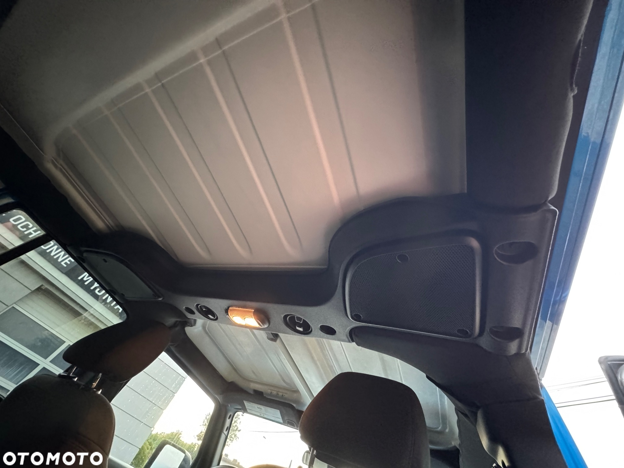 Jeep Wrangler - 27
