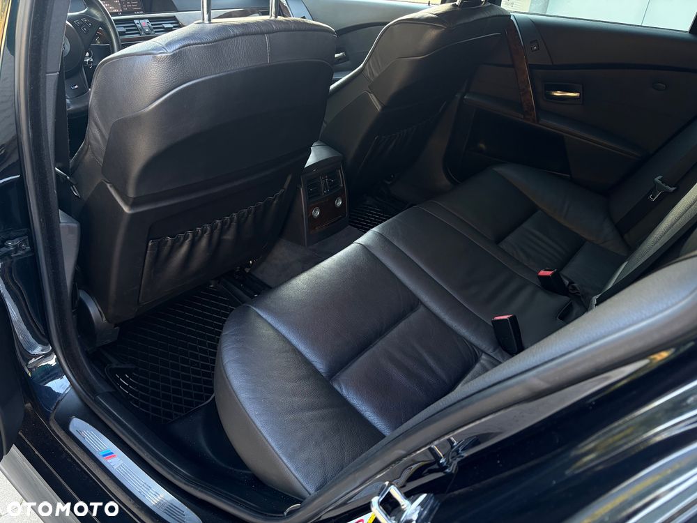 BMW Seria 5 530d - 14