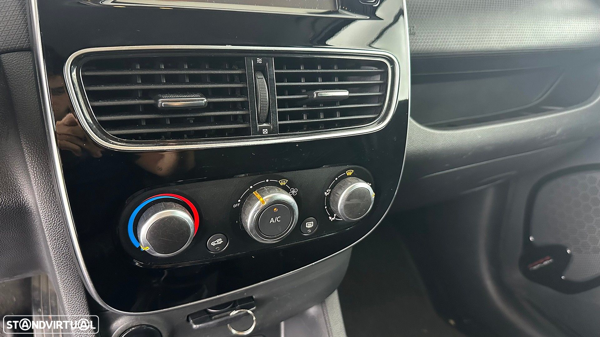 Renault Clio 1.5 dCi Limited - 33