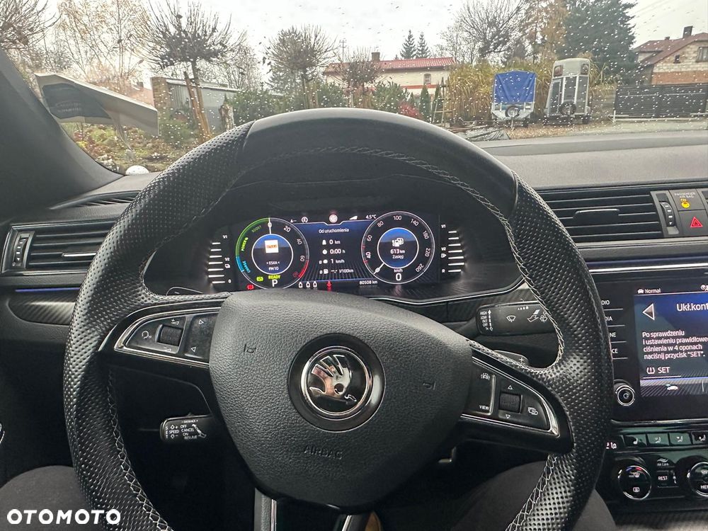 Skoda Superb 1.4 TSI Plug-In Hybrid Sportline DSG - 14