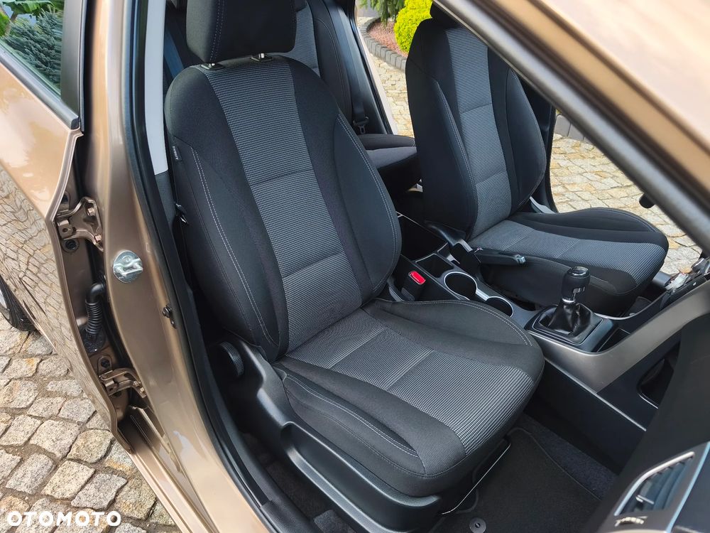 Hyundai i30 1.6 Trend - 35