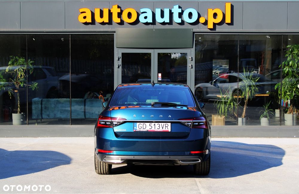 Skoda Superb 2.0 TDI SCR L&K DSG - 4