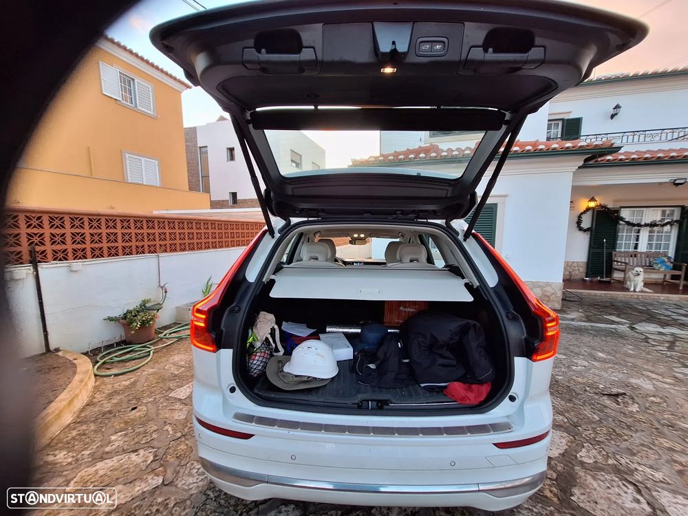 Volvo XC 60 2.0 B5 Inscription AWD - 12