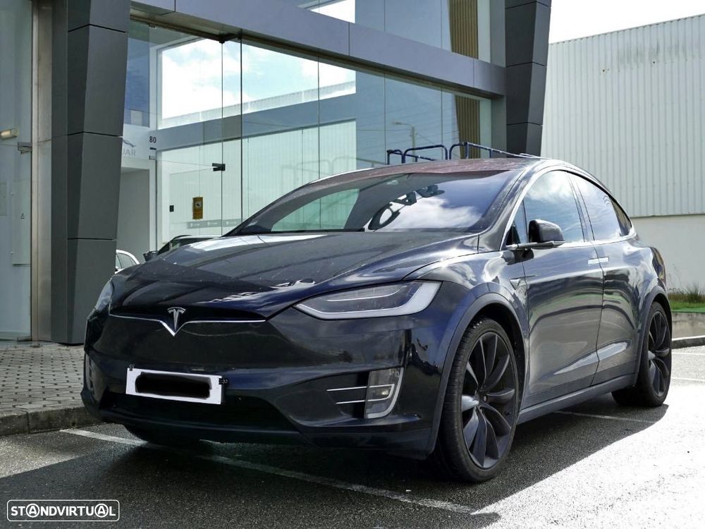 Tesla Model X P100D - 3