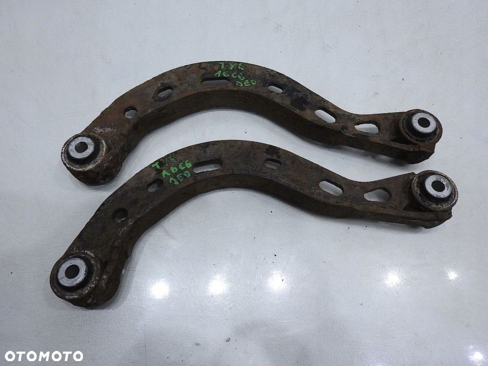 WAHACZ TYŁ TYLNY AUDI A6 C6 - 2