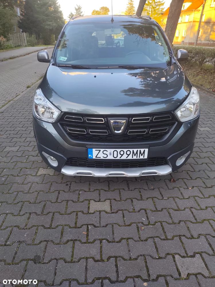 Dacia Lodgy dCi 110 Stepway Celebration - 6