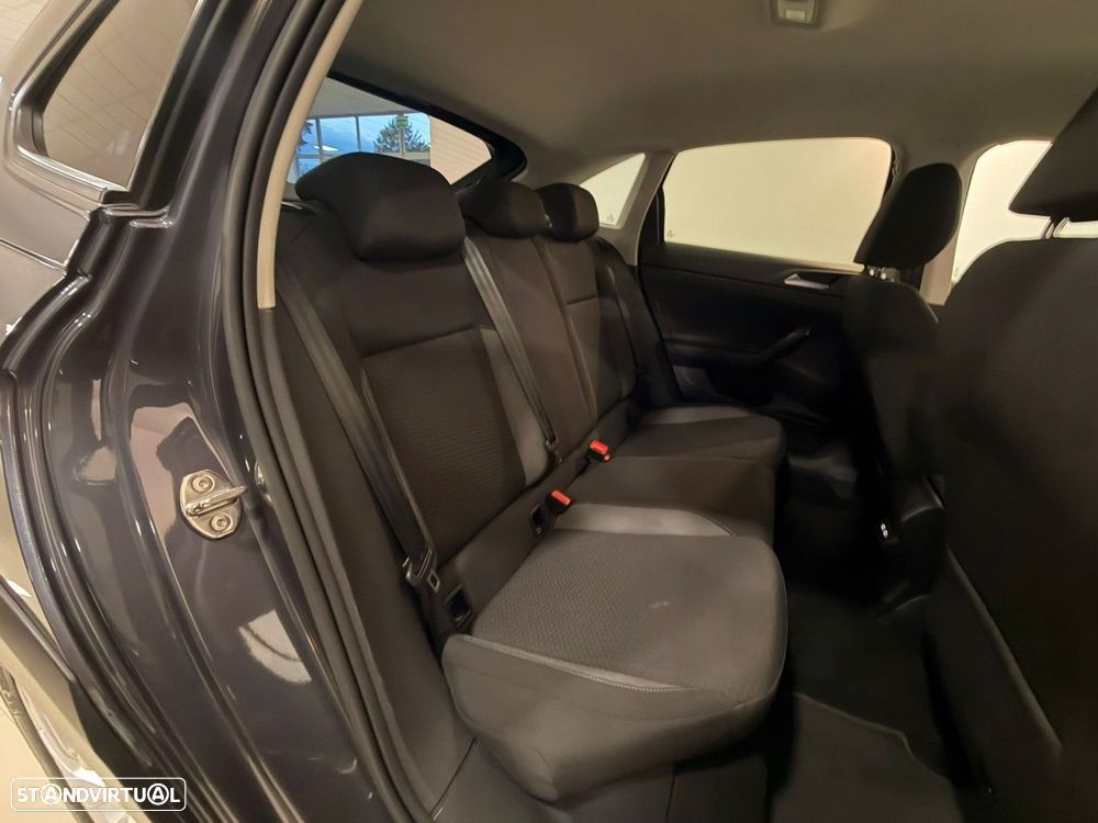 VW Taigo 1.0 TSI Urban - 13