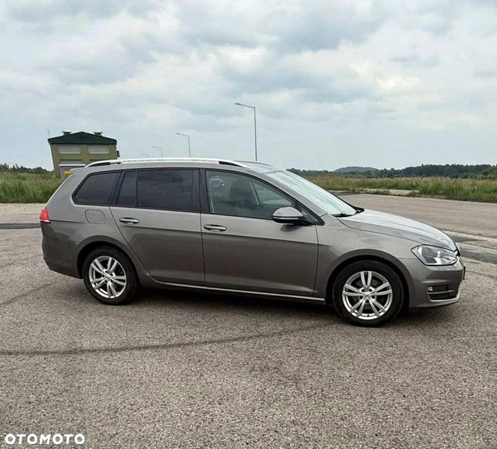 Volkswagen Golf 1.6 TDI BlueMotion Technology DSG Allstar - 3