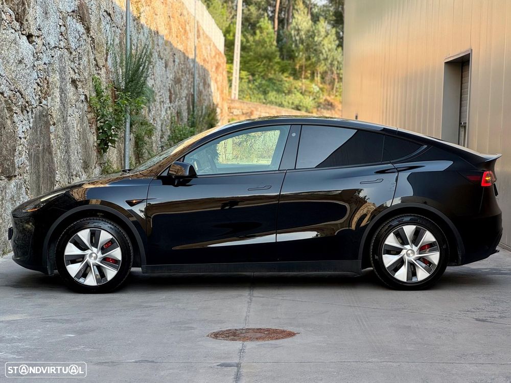 Tesla Model Y Tração Traseira - 24