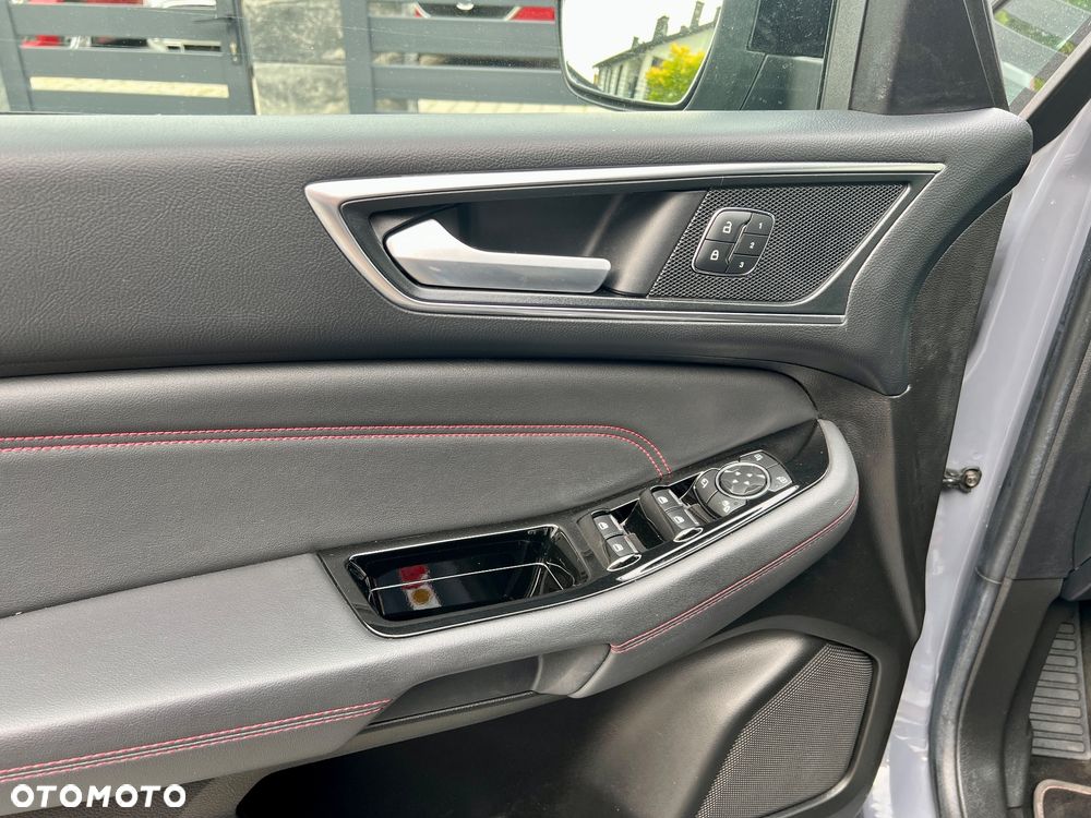 Ford S-Max 2.0 EcoBlue Twin-Turbo ST-Line - 17