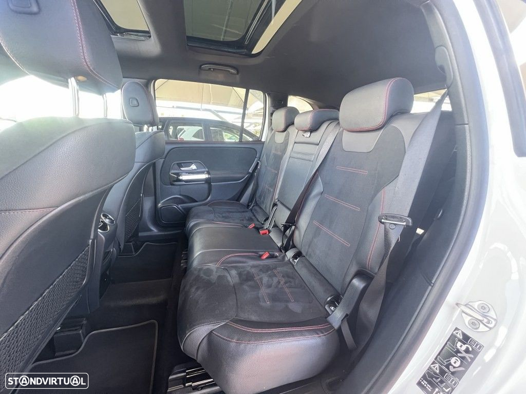 Mercedes-Benz GLB 180 d AMG Line - 24