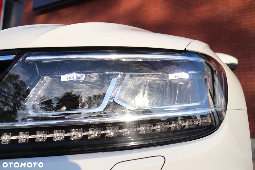 Volkswagen Tiguan - 14