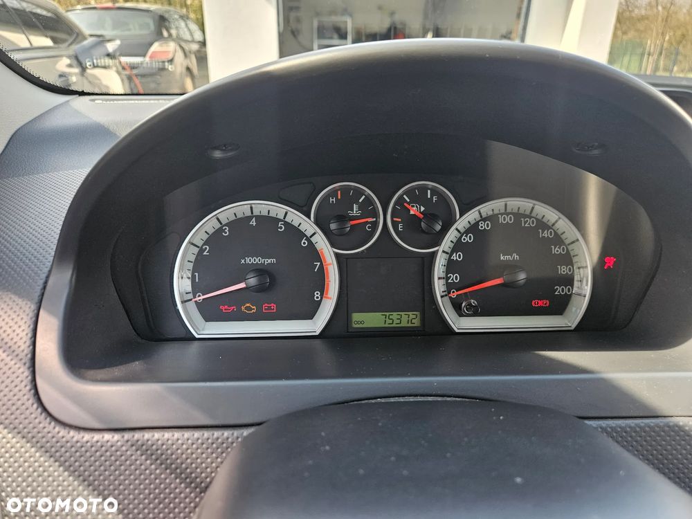 Chevrolet Aveo 1.2 16V Base+ - 12