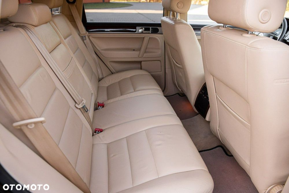 Volkswagen Touareg 3.0 V6 TDI DPF Automatik Individual - 8