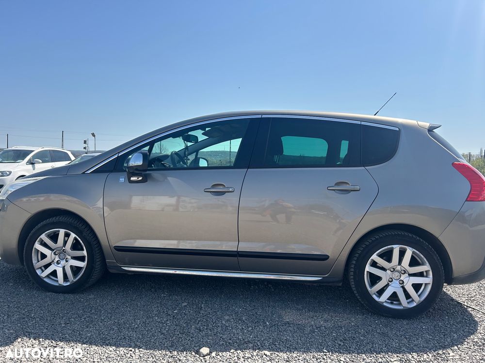 Peugeot 3008 HDi 160 Automatik Active - 23