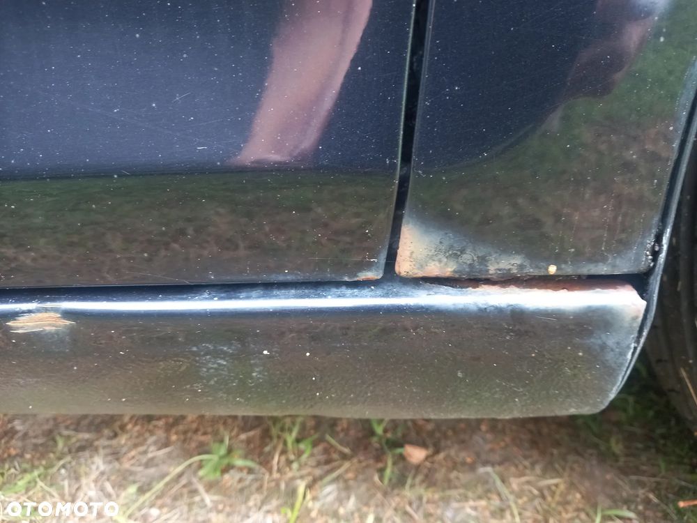 Volkswagen Golf 1.6 TDI DPF Comfortline - 31