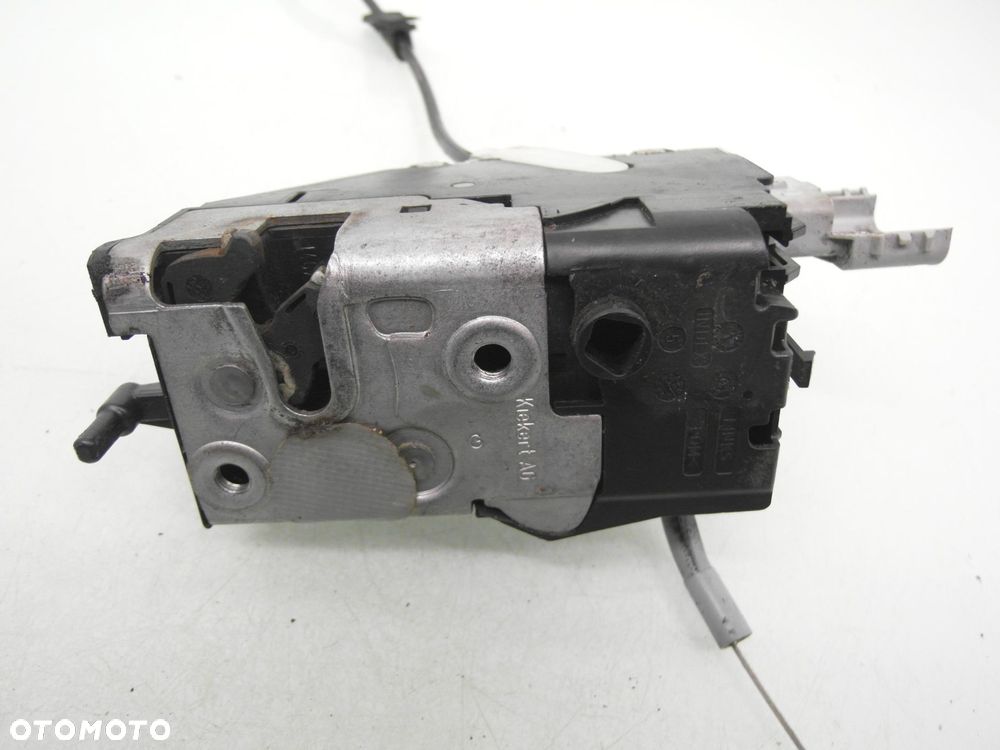 ZAMEK LEWY TYLNY CITROEN C4 I 9681337180 6 PIN - 6