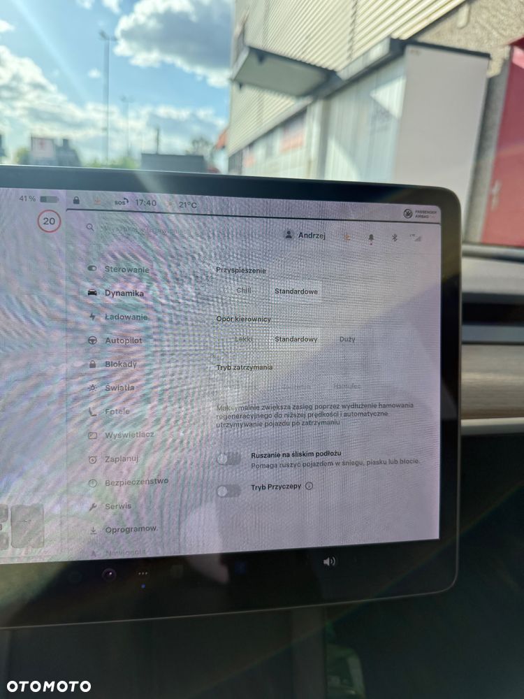 Tesla Model 3 - 31