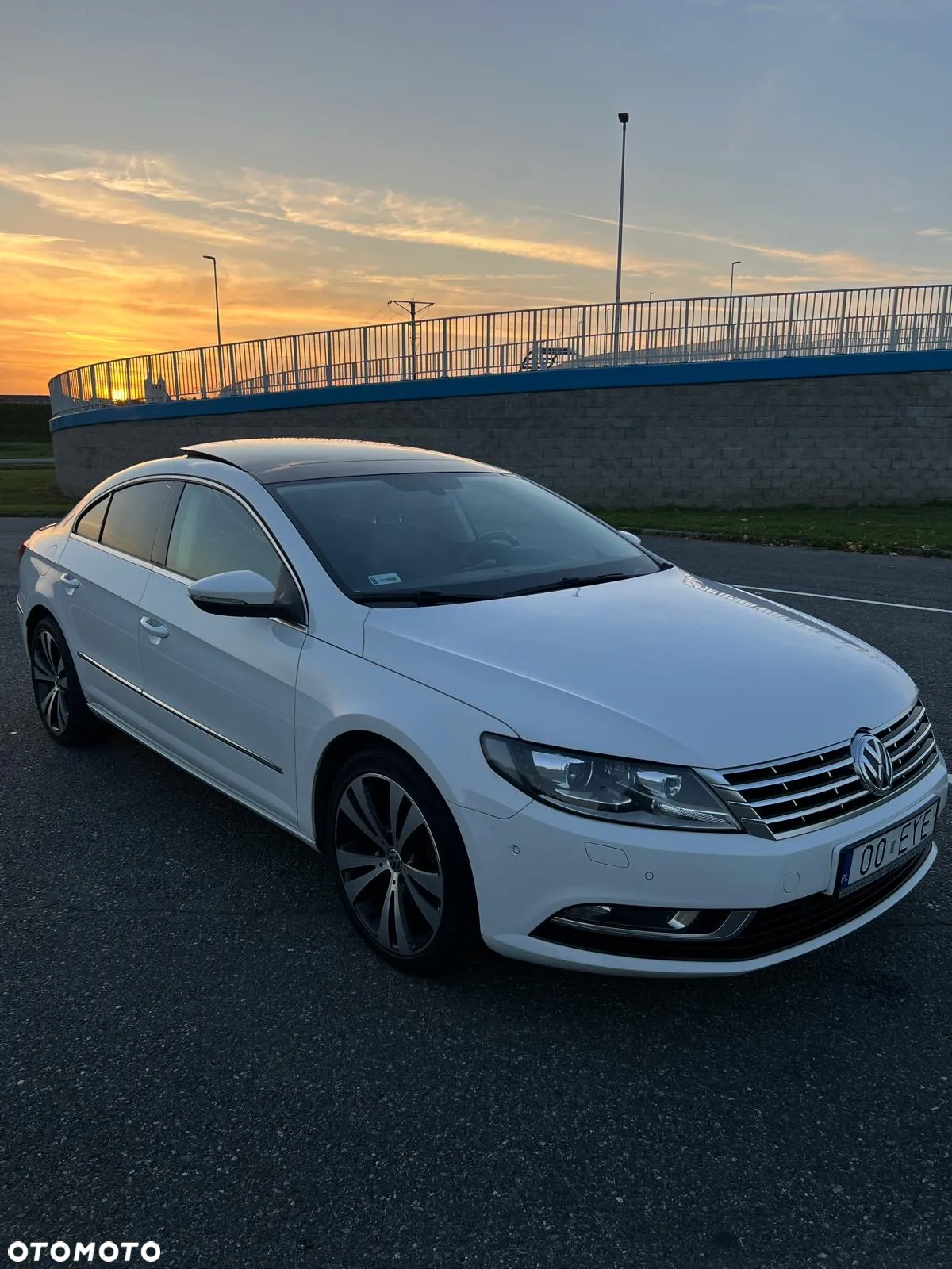 Volkswagen CC 2.0 TDI DPF BMT DSG - 2
