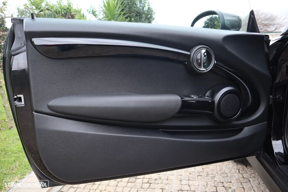 MINI 3 Portas Cooper SE - 16