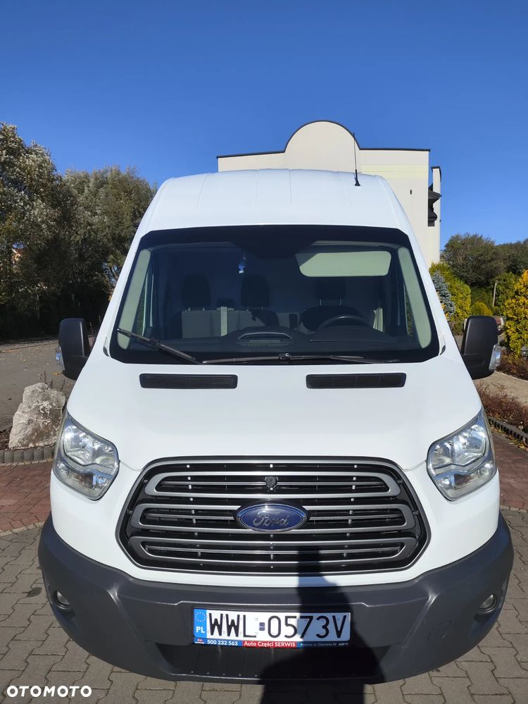 Ford Transit - 12