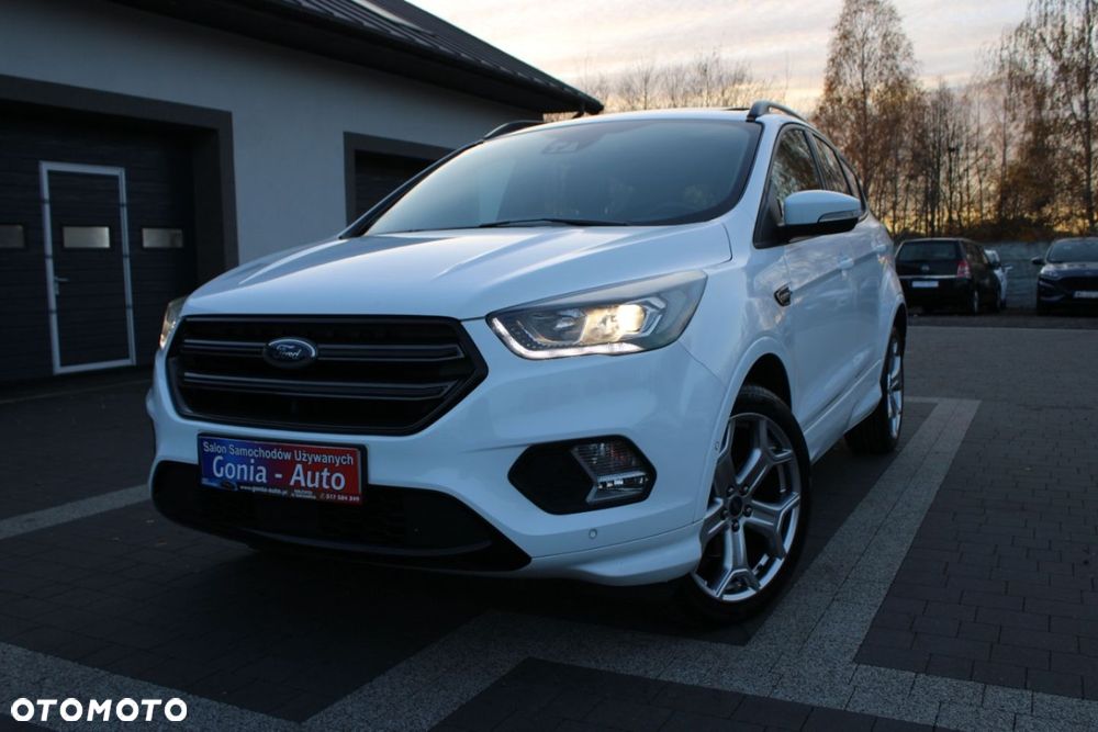 Ford Kuga - 2