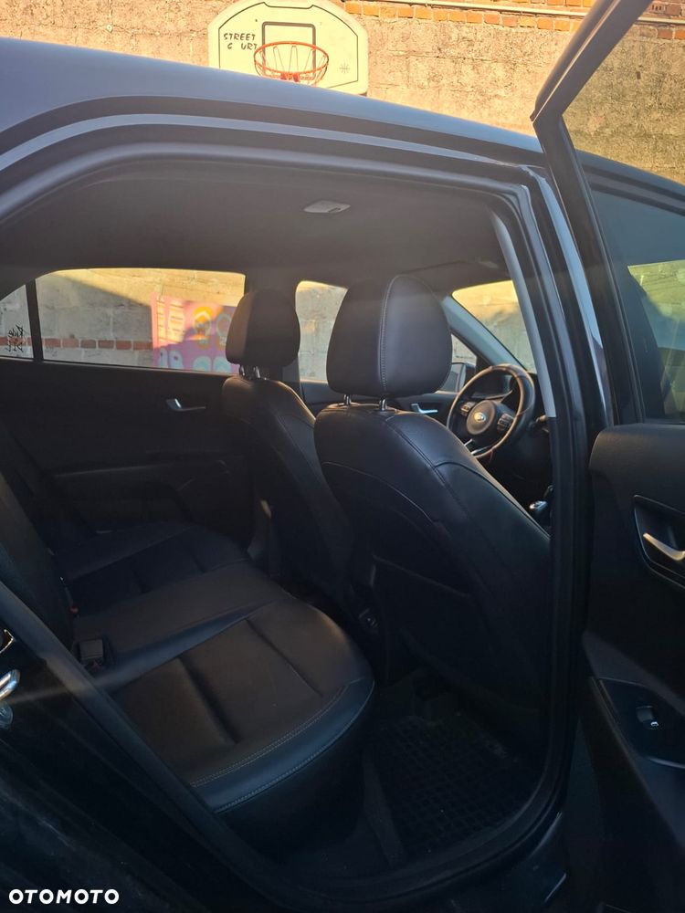 Kia Rio 1.4 crdi XL - 10