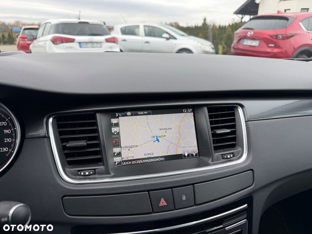 Peugeot 508 BlueHDi 180 EAT6 Stop&Start Allure - 17