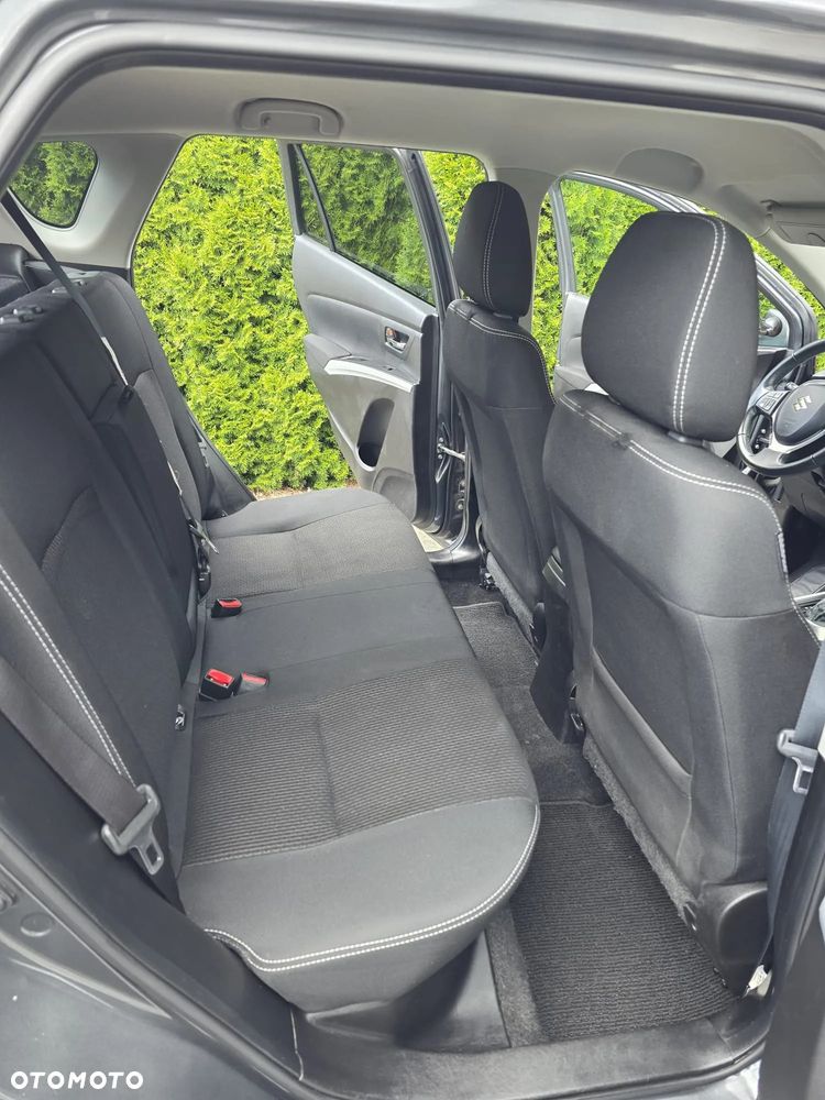 Suzuki SX4 - 5