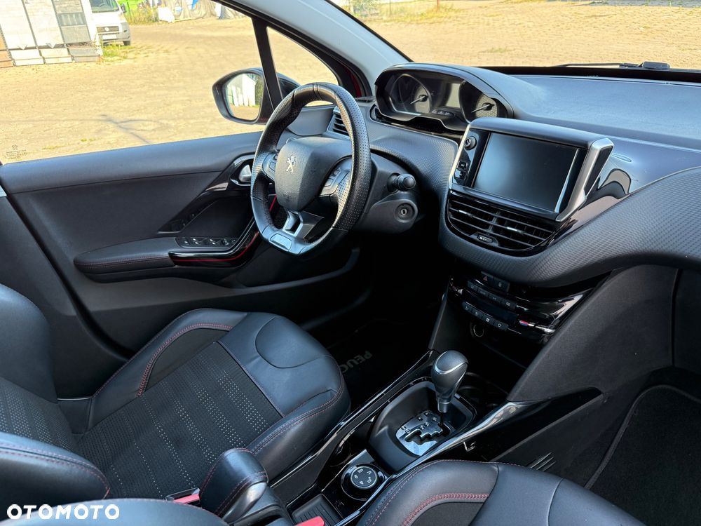 Peugeot 2008 1.2 Pure Tech Active S&S EAT6 - 12