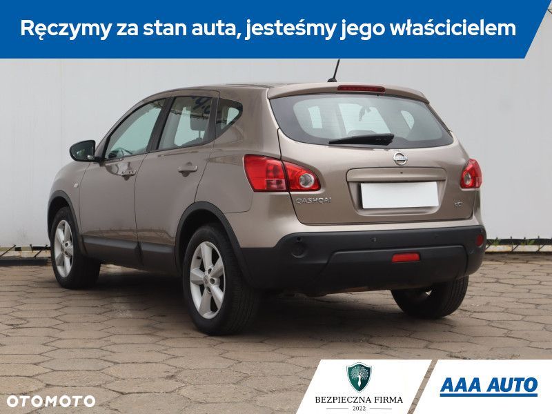 Nissan Qashqai - 6