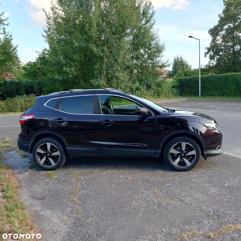 Nissan Qashqai 1.6 DCi N-Connecta - 2