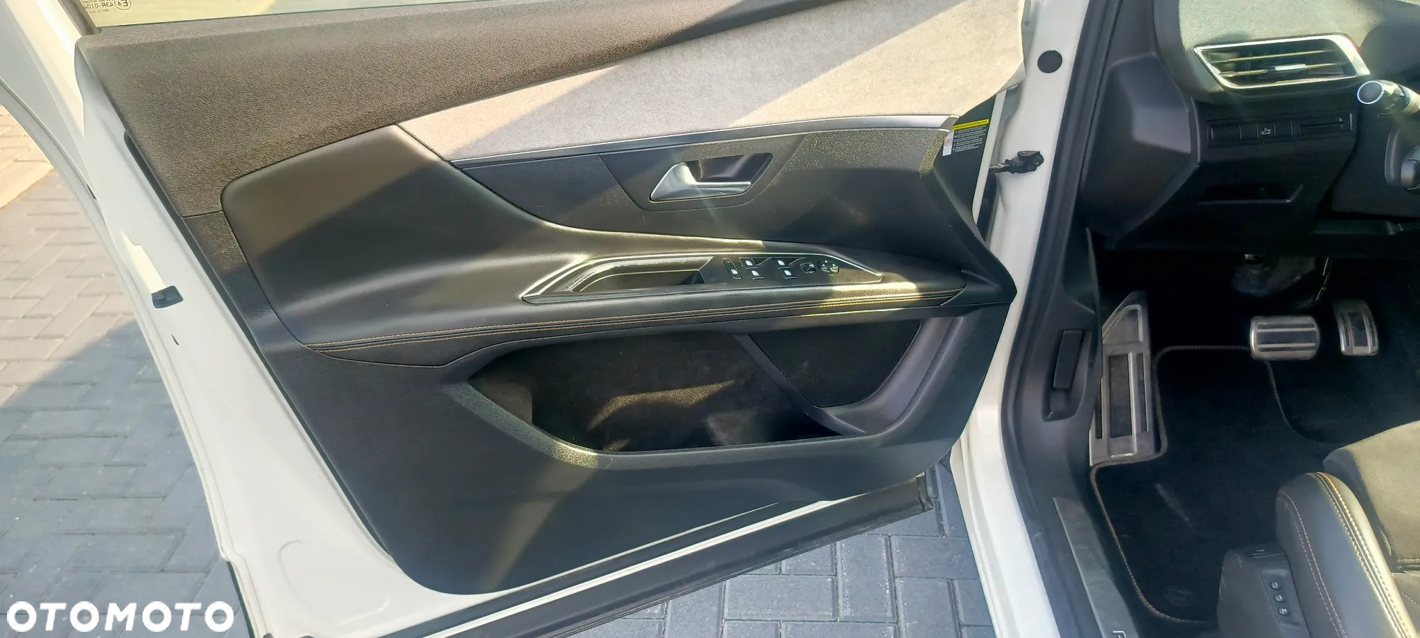 Peugeot 3008 2.0 BlueHDi GT S&S EAT6 - 23