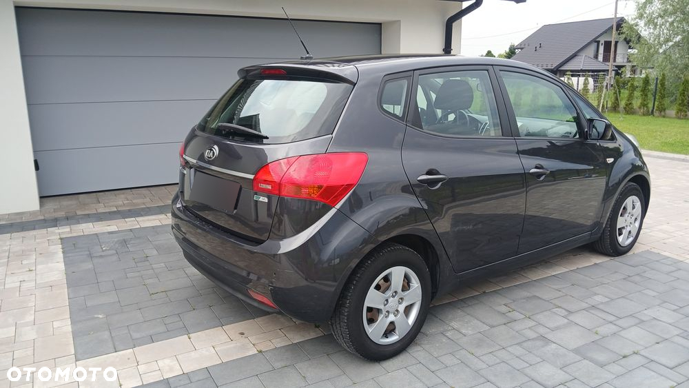 Kia Venga 1.4 Business Line - 5