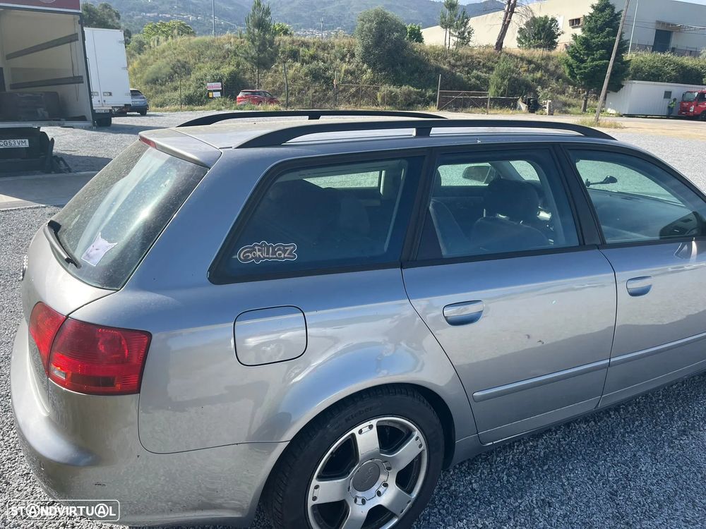 Audi A4 Avant 2.0 TDi - 6