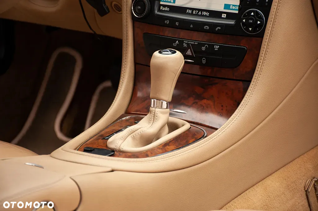 Mercedes-Benz CLS 350 - 25