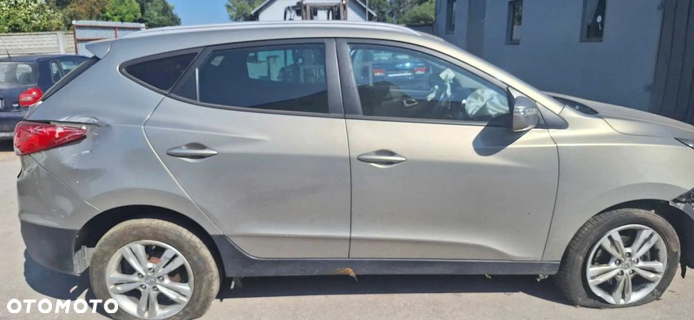 Hyundai IX35 2,0CRDI pompa wspomagania - 9