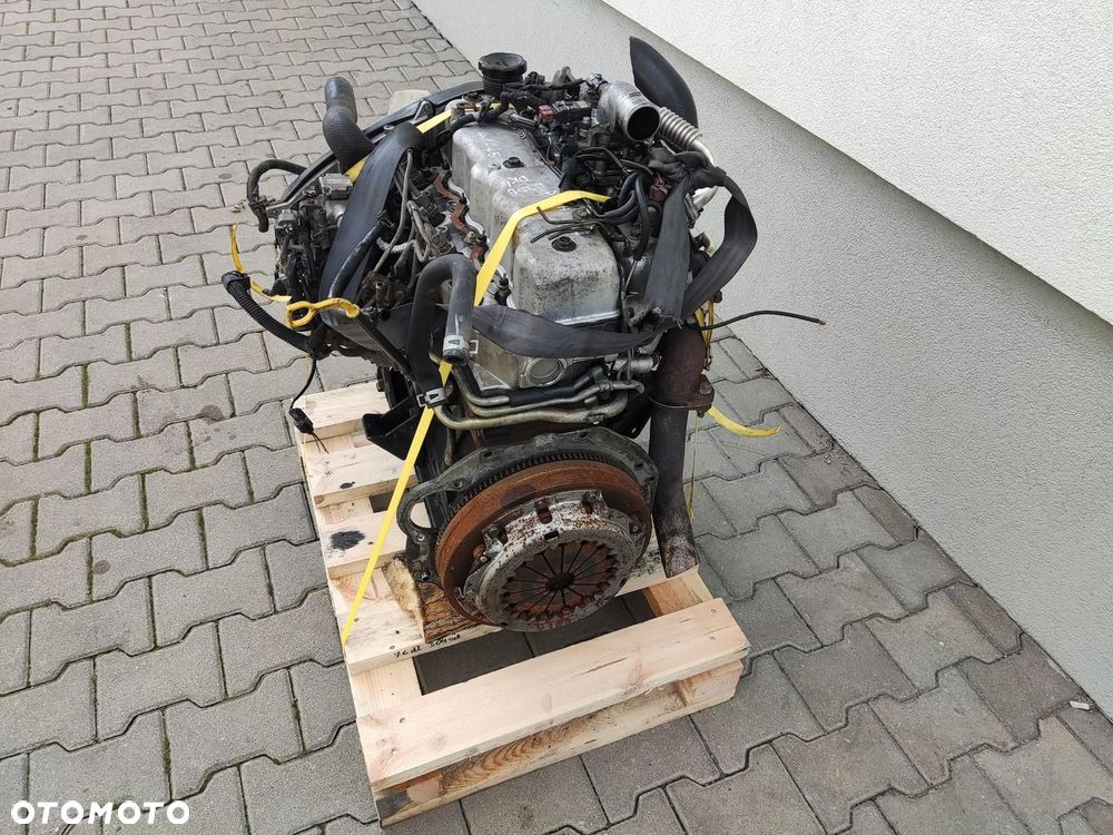 SILNIK KOMPLETNY WTRYSKIWACZE TURBINA MITSUBISHI L200 III 2.5 TD D4BH - 4