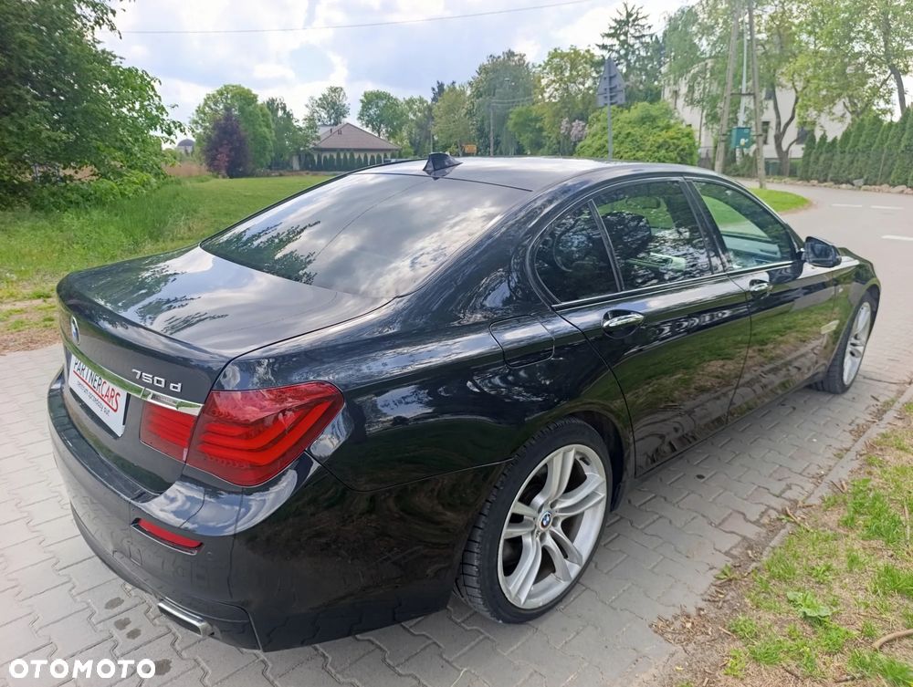 BMW Seria 7 750d xDrive Blue Performance Edition Exclusive - 7