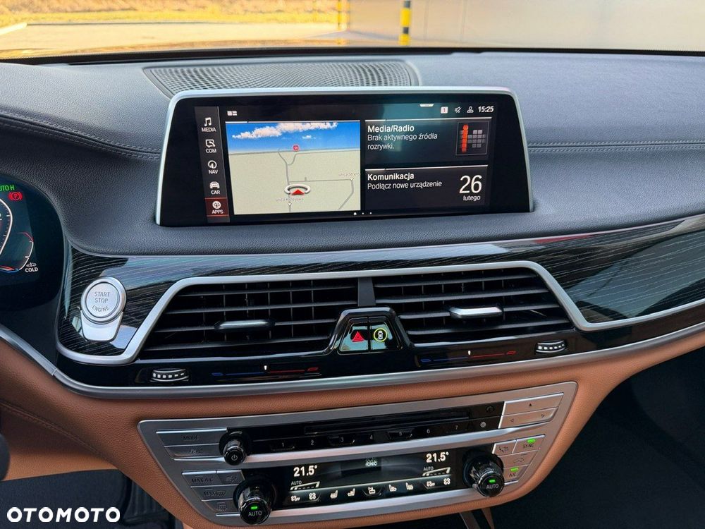 BMW Seria 7 - 16