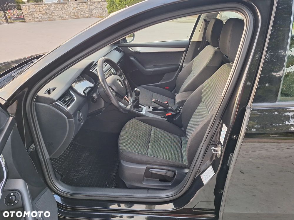 Skoda Octavia 1.6 TDI Ambition - 5