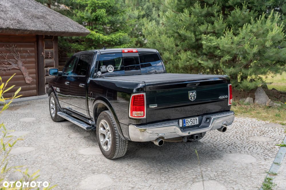 RAM 1500 Crew Cab Laramie - 3
