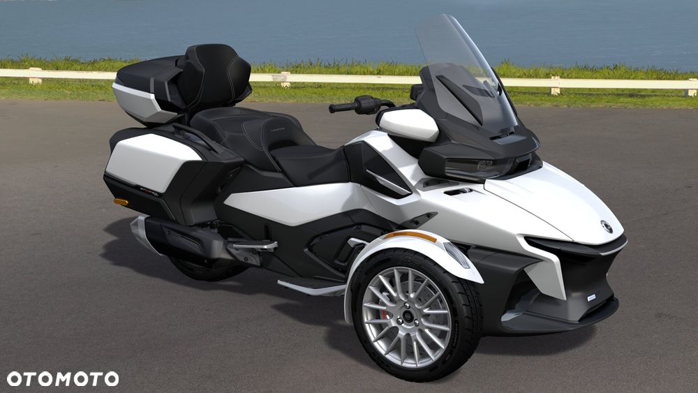 Can-Am Spyder - 5