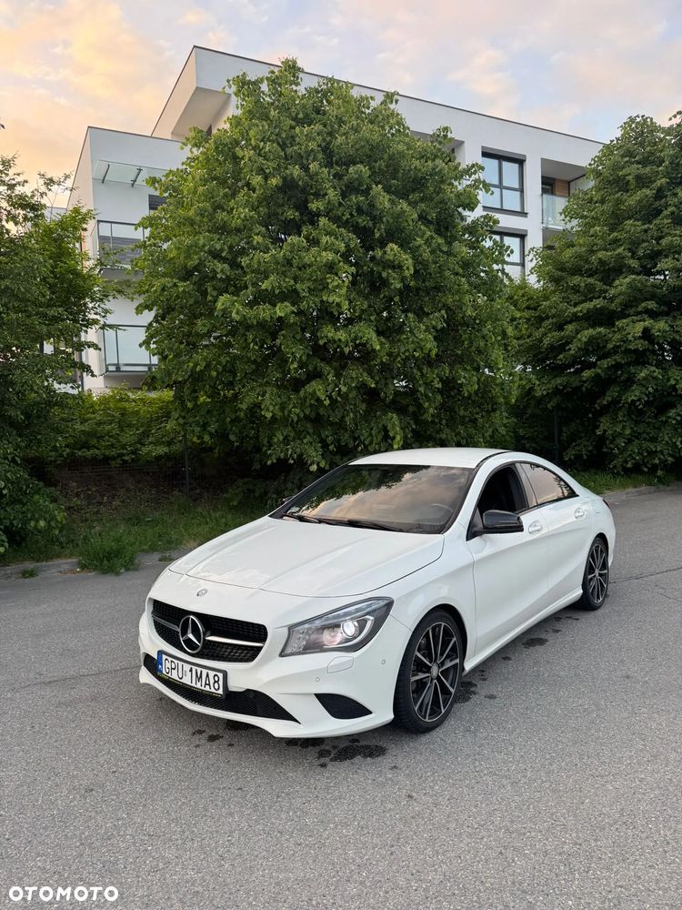 Mercedes-Benz CLA 250 4-Matic Urban - 9