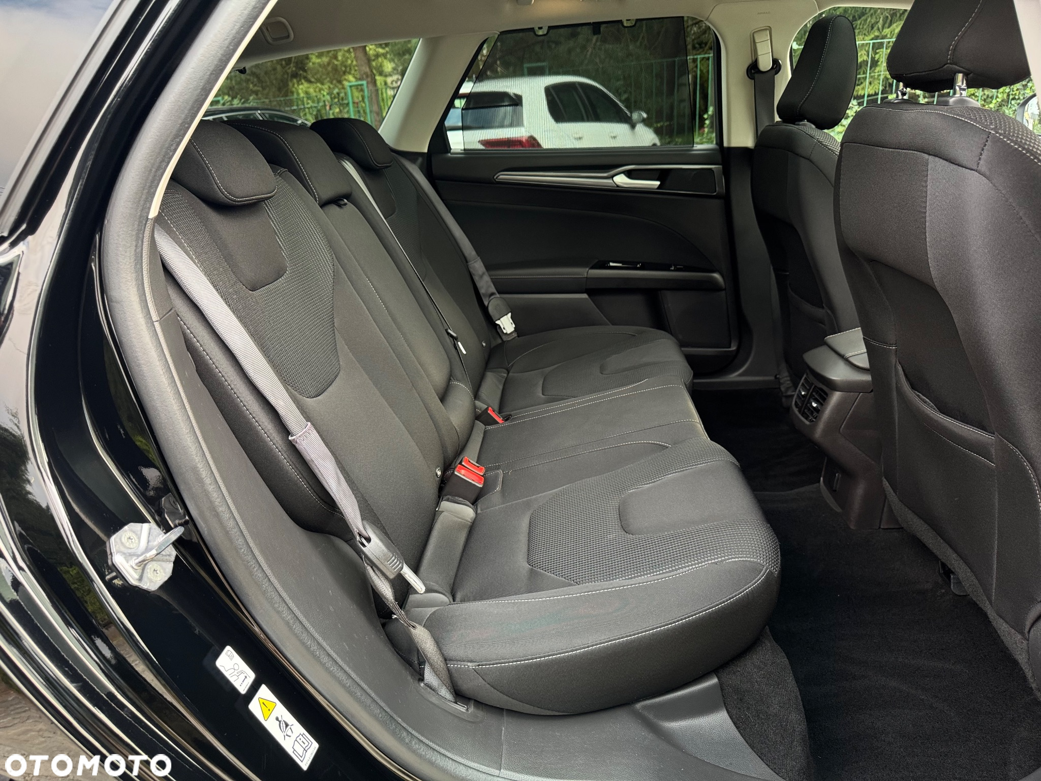 Ford Mondeo 2.0 EcoBlue Titanium - 22