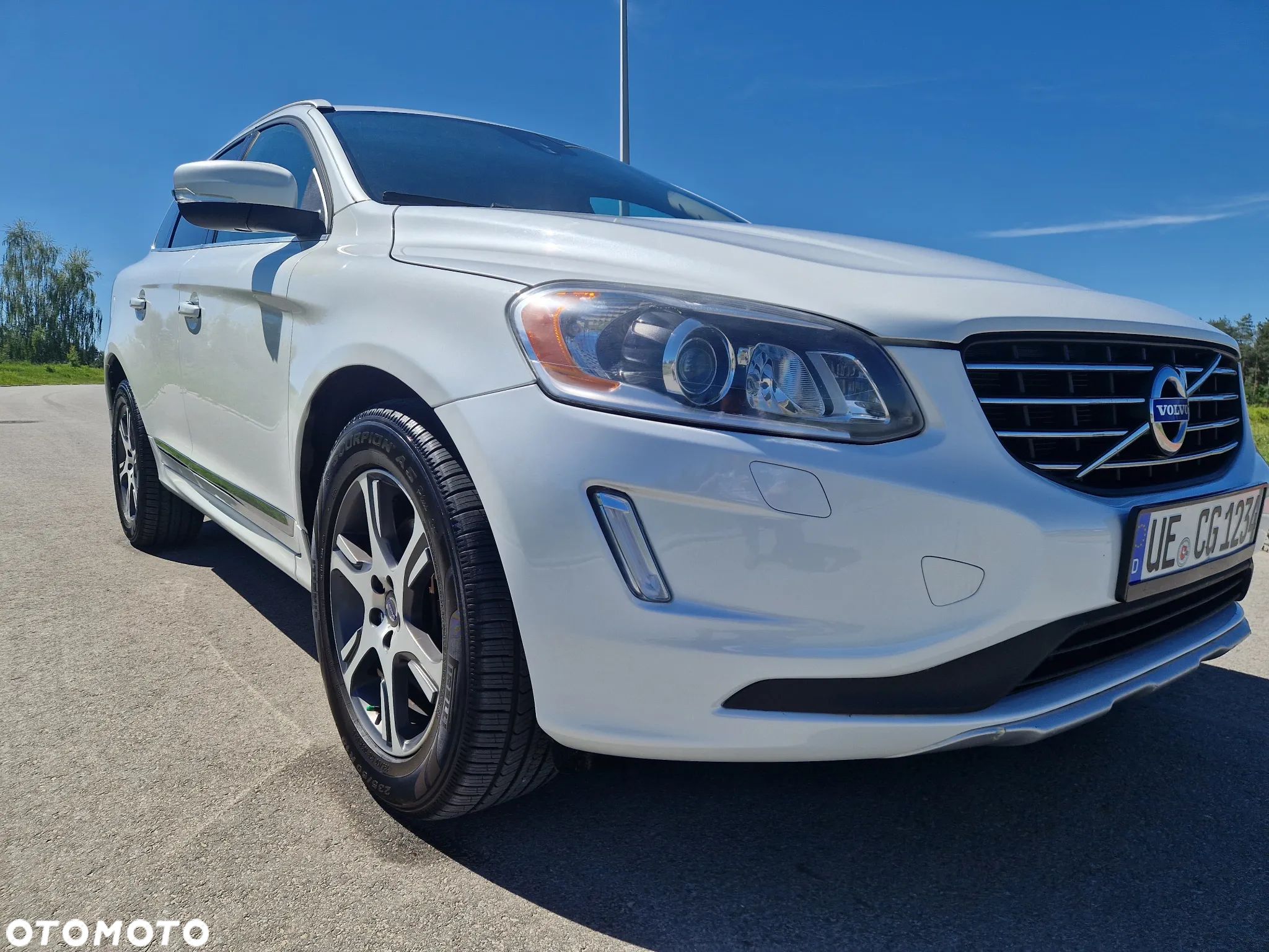 Volvo XC 60 T6 AWD Summum - 1
