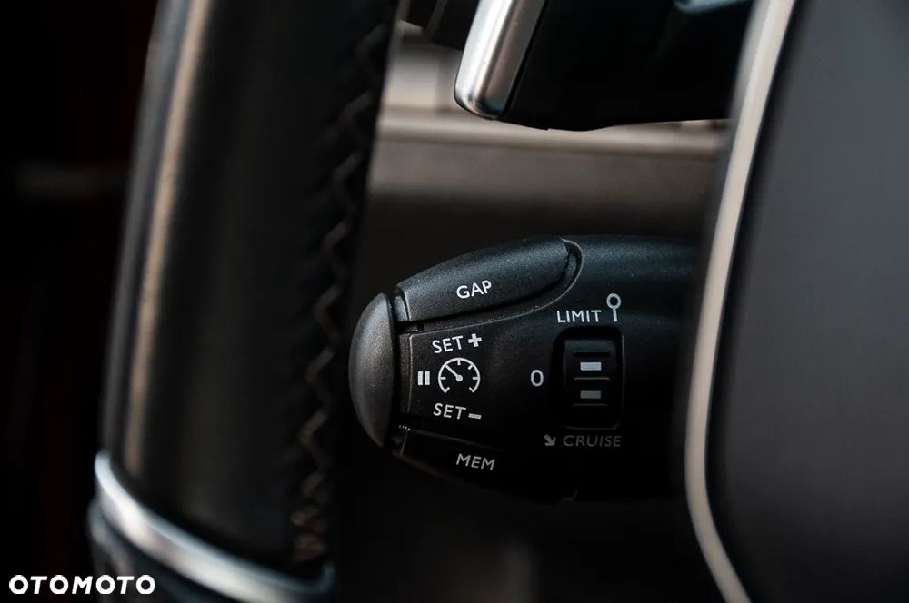 Peugeot 3008 2.0 BlueHDi GT S&S EAT8 - 28