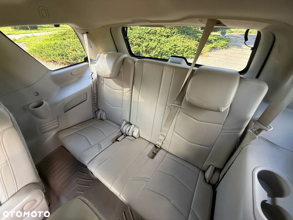 Cadillac Escalade - 9